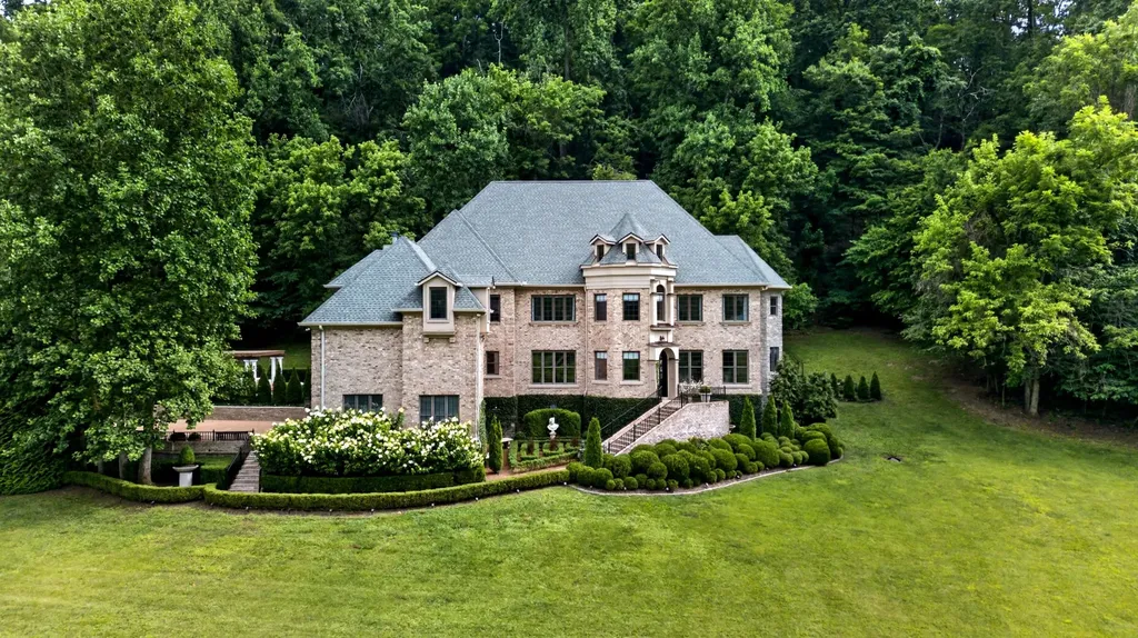 1060 Natchez Valley Lane Franklin TN 37064