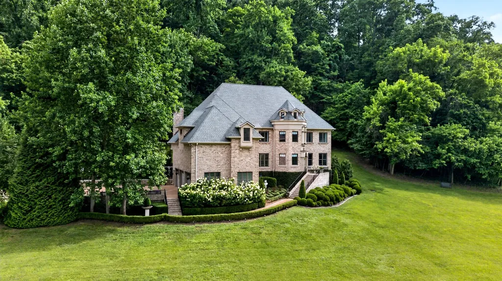 1060 Natchez Valley Lane Franklin TN 37064