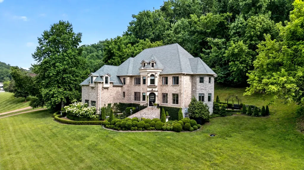 1060 Natchez Valley Lane Franklin TN 37064