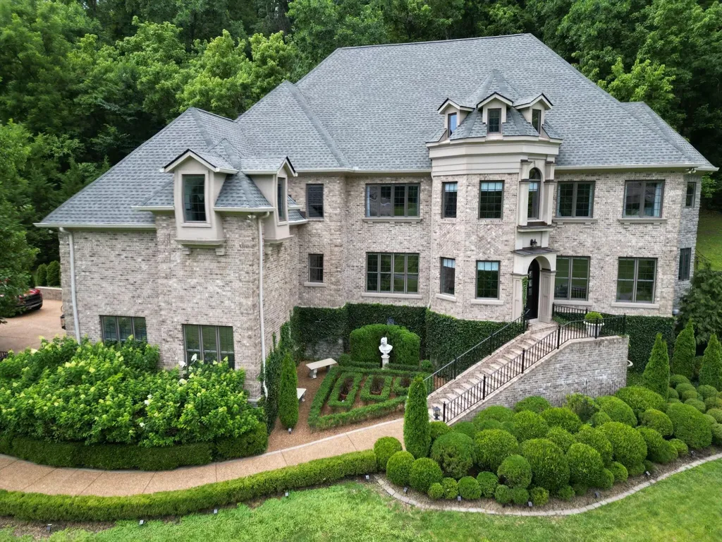 1060 Natchez Valley Lane Franklin TN 37064