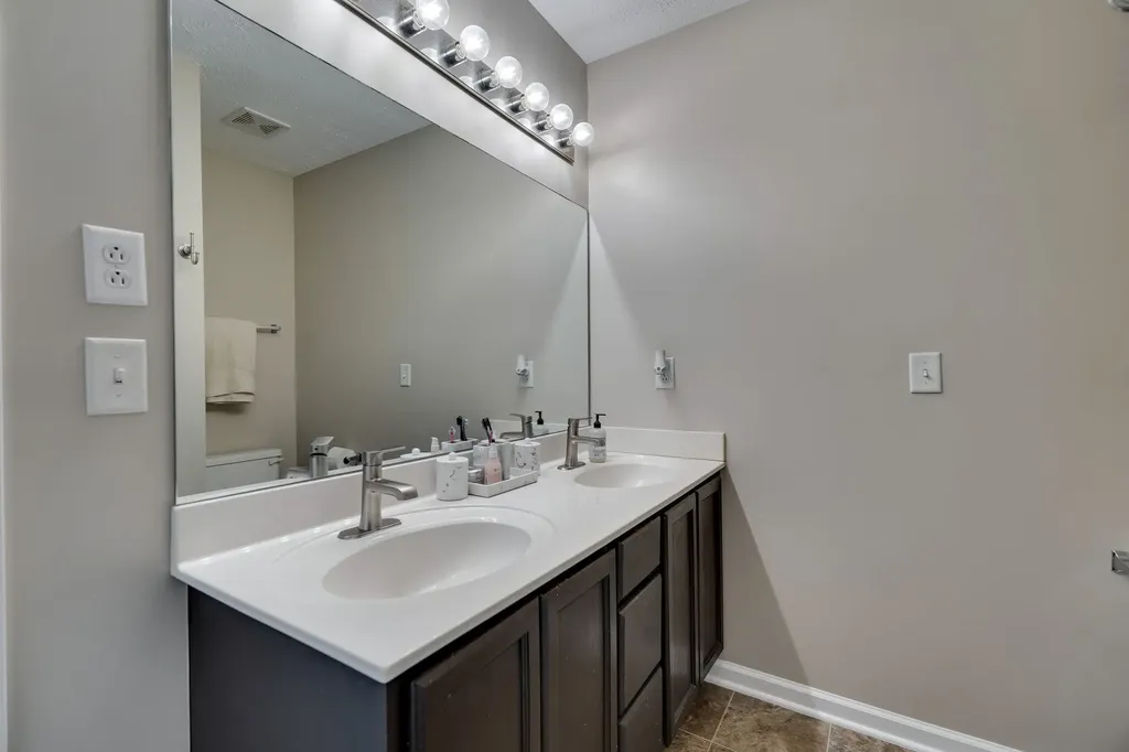 848 Blackfoot Trail Murfreesboro TN 37128