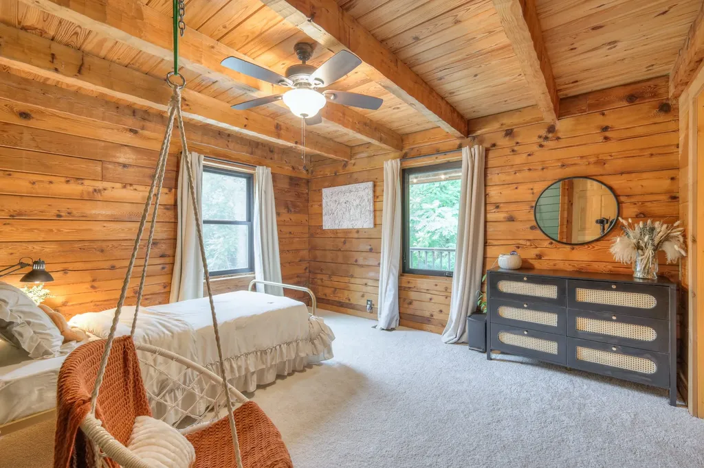 2676 Thompson Station Road, E Thompsons Station TN 37179