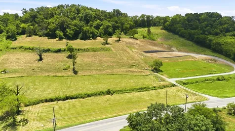 1952 Carters Creek Pike Franklin TN 37064