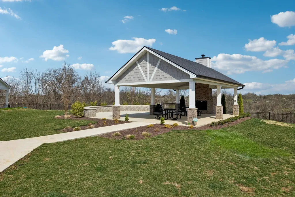 5388 Bellflower Hills Hermitage TN 37076