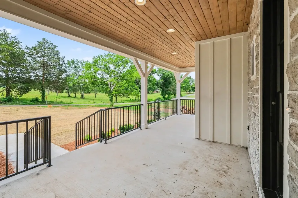 1929 Jarrell Road Lebanon TN 37087