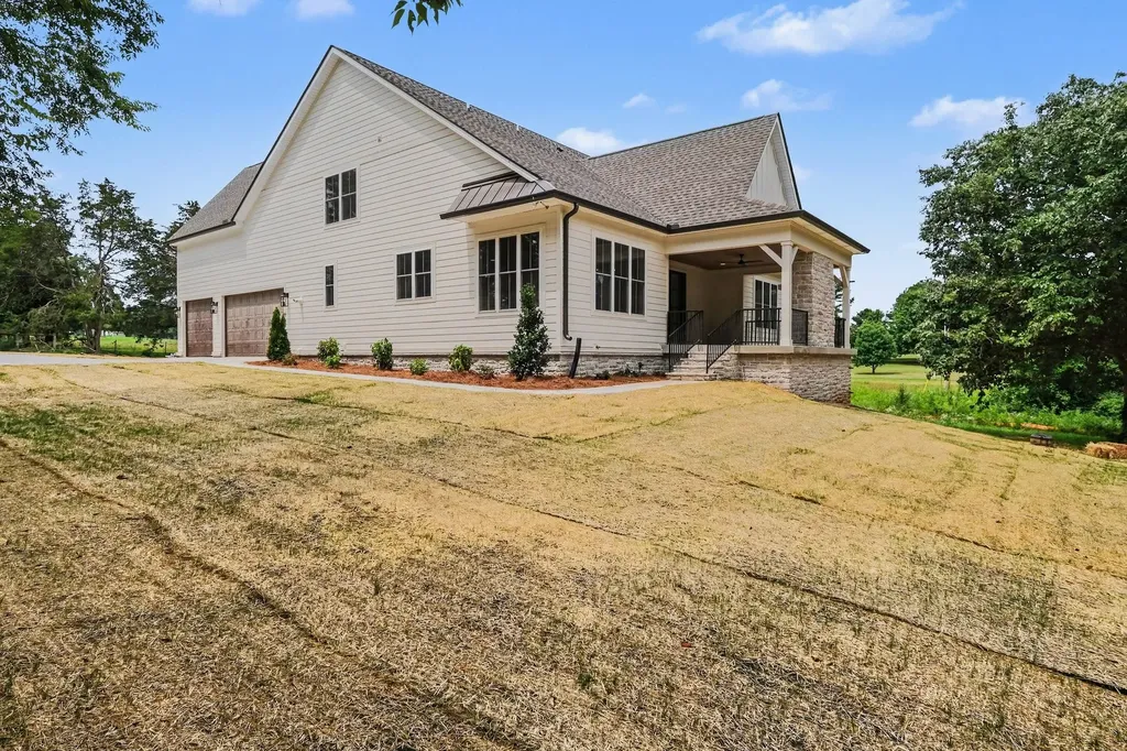 1929 Jarrell Road Lebanon TN 37087
