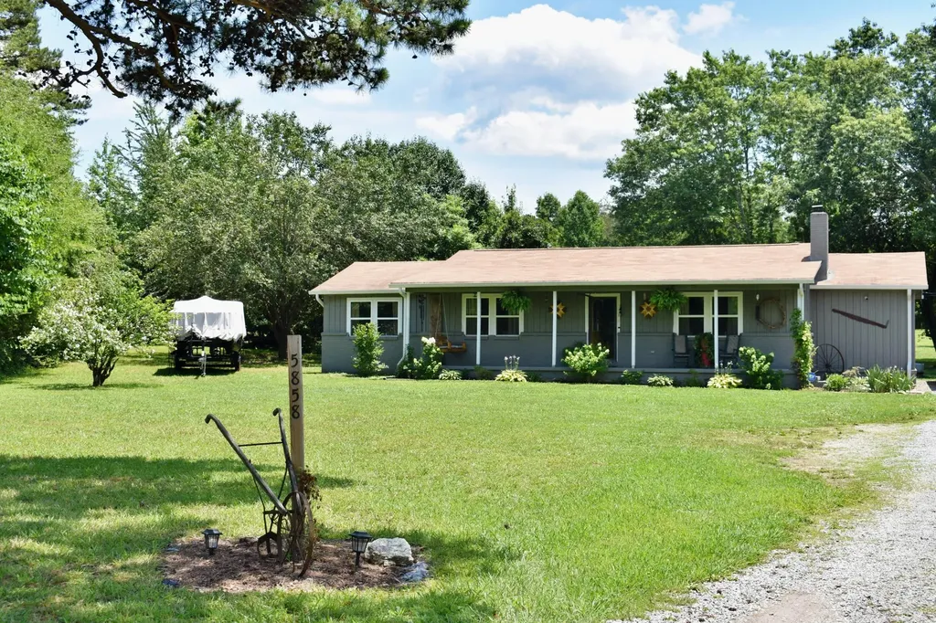 5858 Wolf Creek Road Spring City TN 37381
