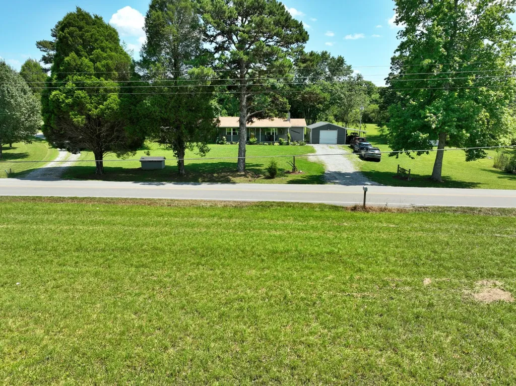 5858 Wolf Creek Road Spring City TN 37381