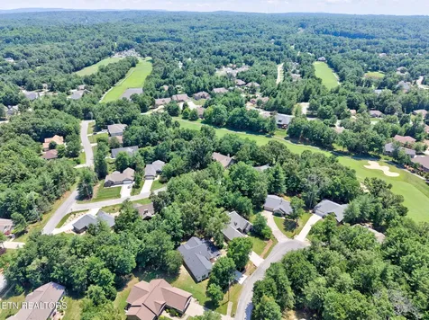 35 Leaf Circle Crossville TN 38558