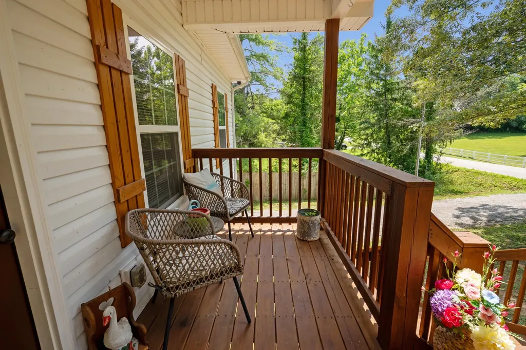 795 Lowery Lane Mcminnville TN 37110