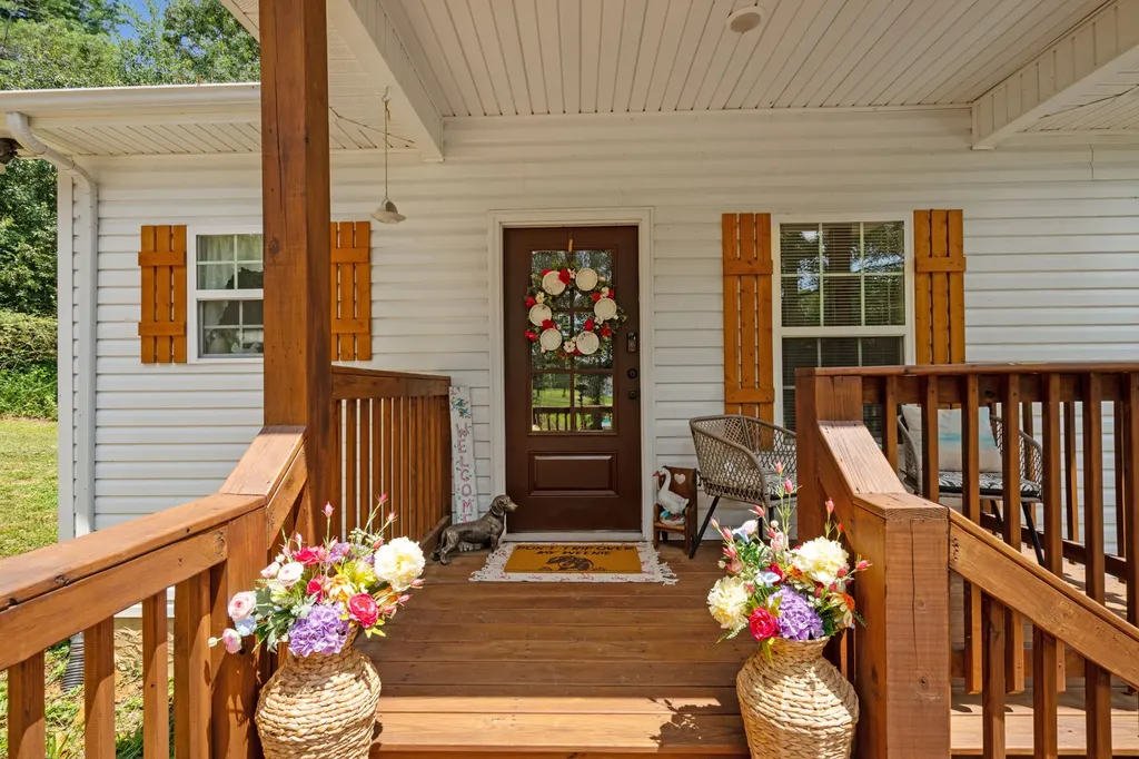 795 Lowery Lane Mcminnville TN 37110