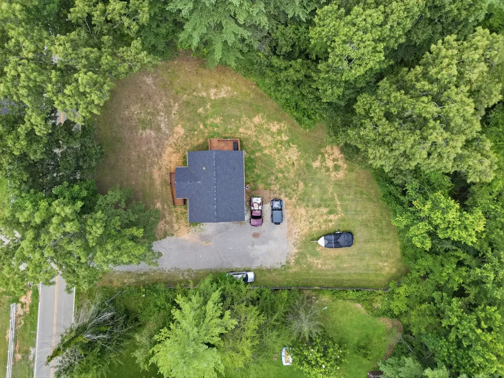 795 Lowery Lane Mcminnville TN 37110