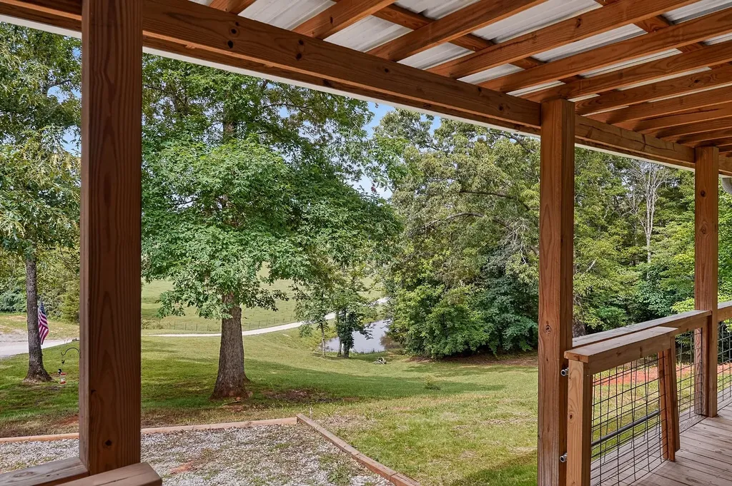 211 Arizona Lane Walling TN 38587