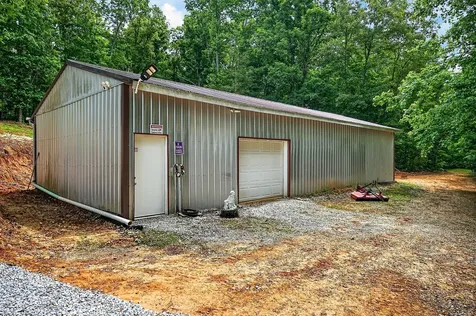 211 Arizona Lane Walling TN 38587