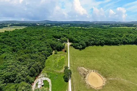 211 Arizona Lane Walling TN 38587