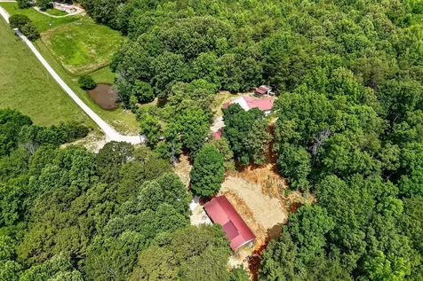 211 Arizona Lane Walling TN 38587