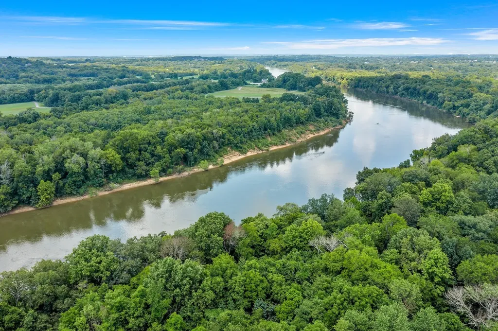6174 Binns Lane Hermitage TN 37076