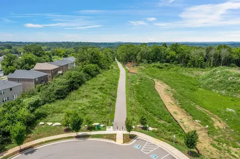 6174 Binns Lane Hermitage TN 37076