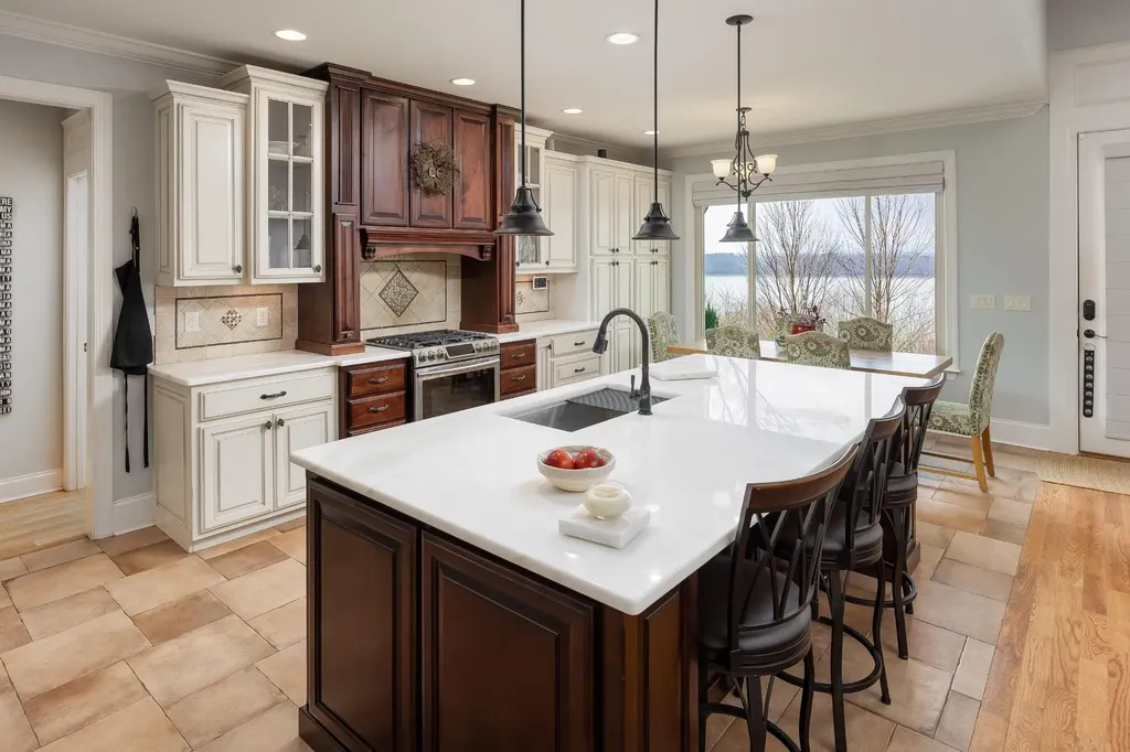 6291 Breezy Hollow Lane Harrison TN 37341