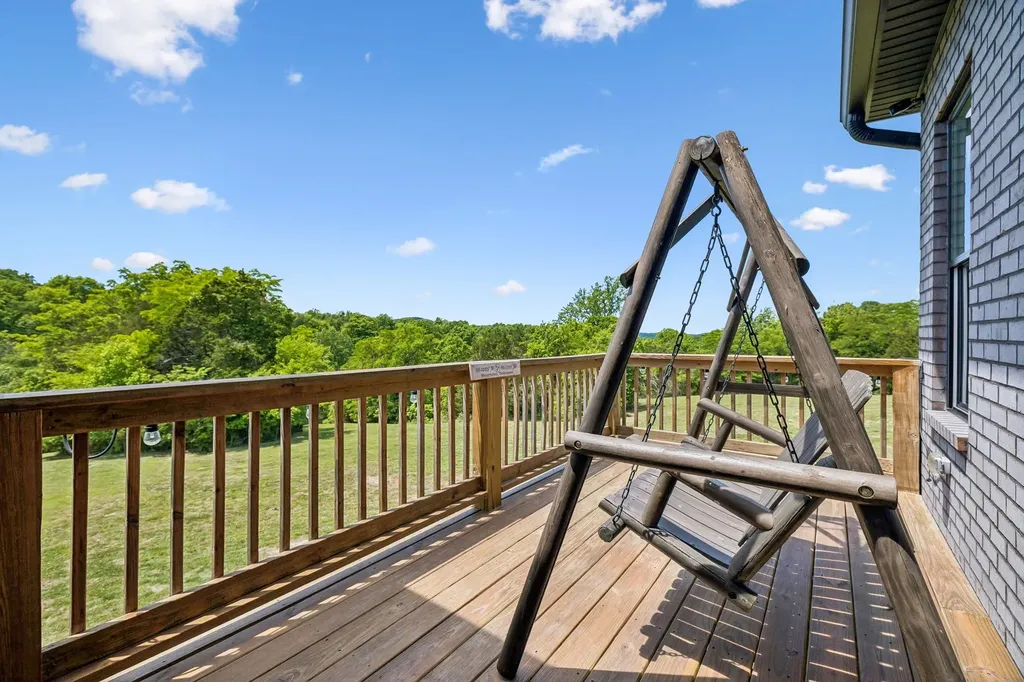 2064 Roberts Road Watertown TN 37184
