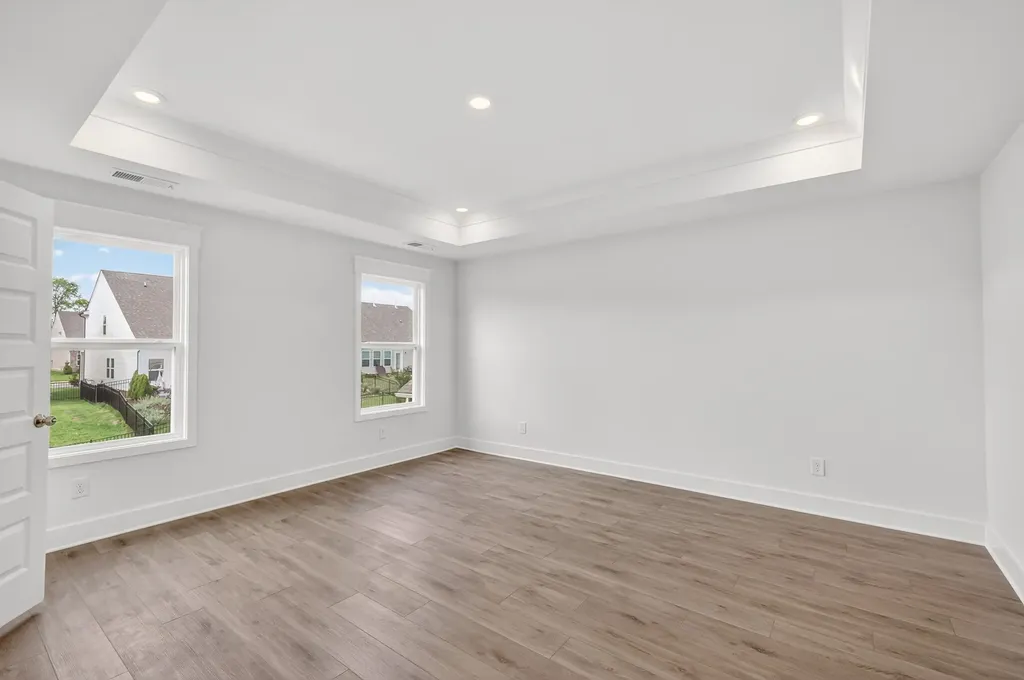 2259 Charlie Place White House TN 37188