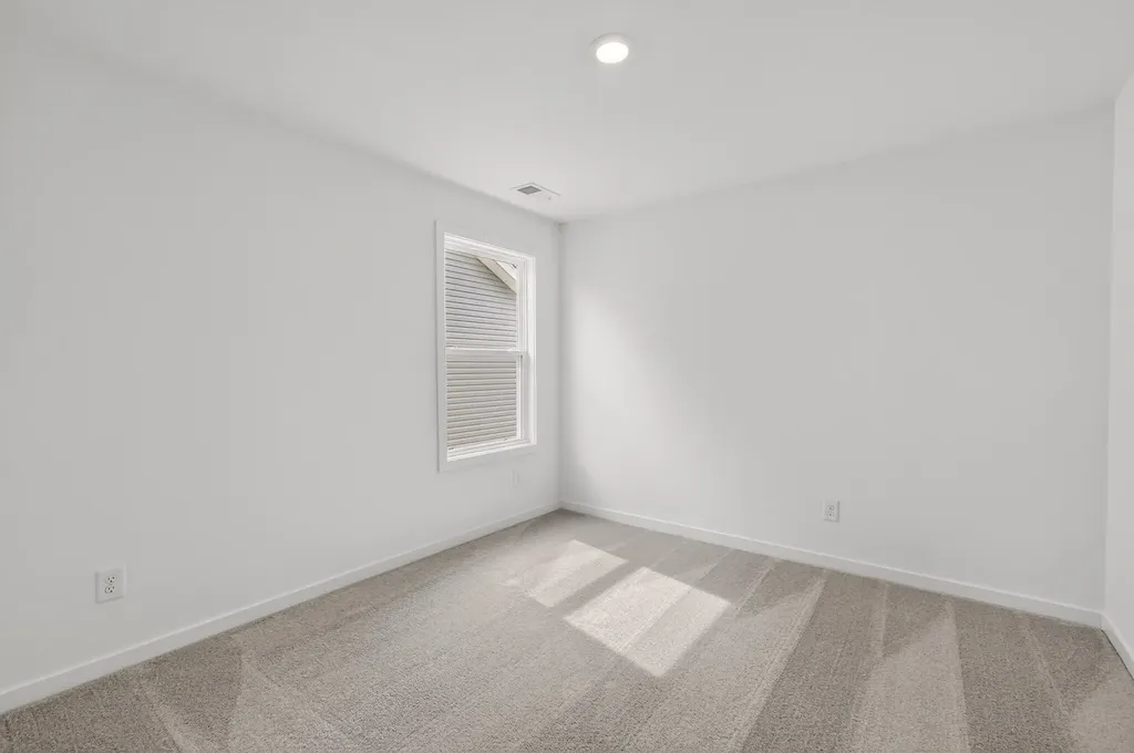 2259 Charlie Place White House TN 37188