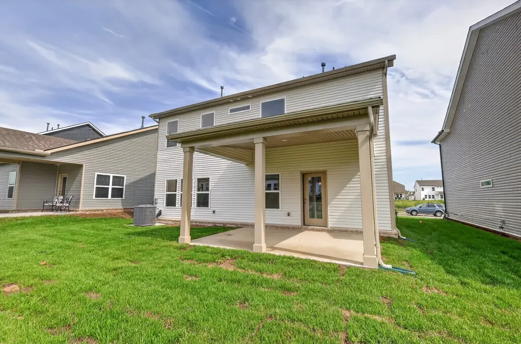 2259 Charlie Place White House TN 37188