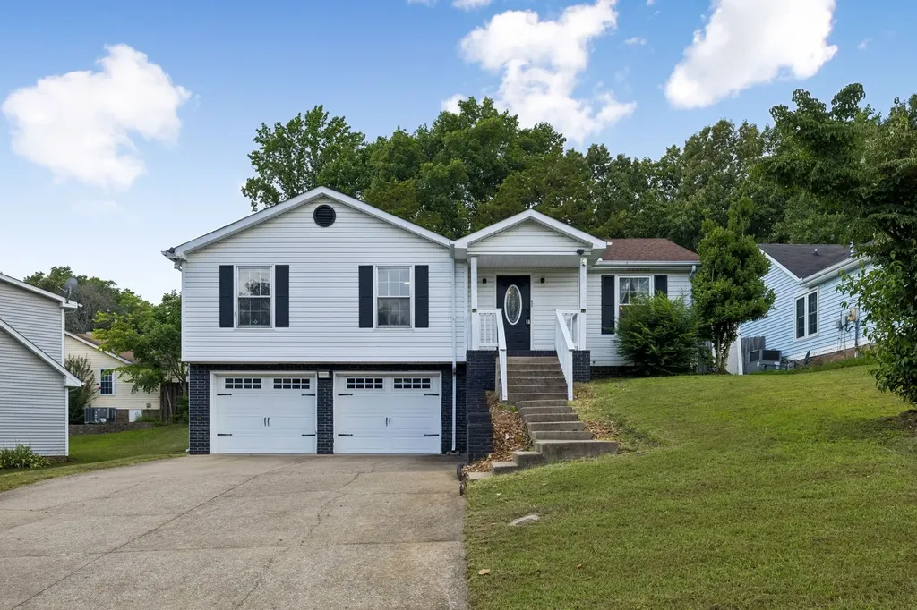 130 S Richview Road Clarksville TN 37043