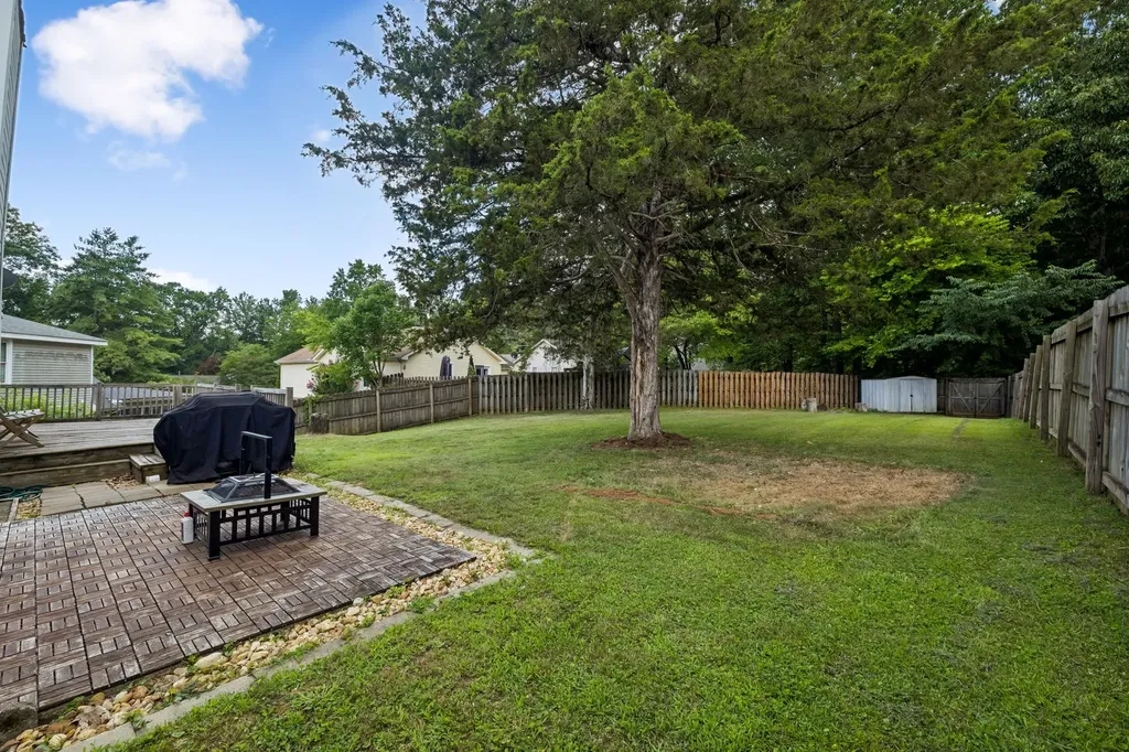 130 S Richview Road Clarksville TN 37043
