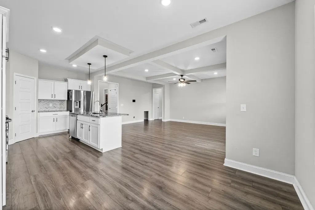 2684 Remington Trace Clarksville TN 37043