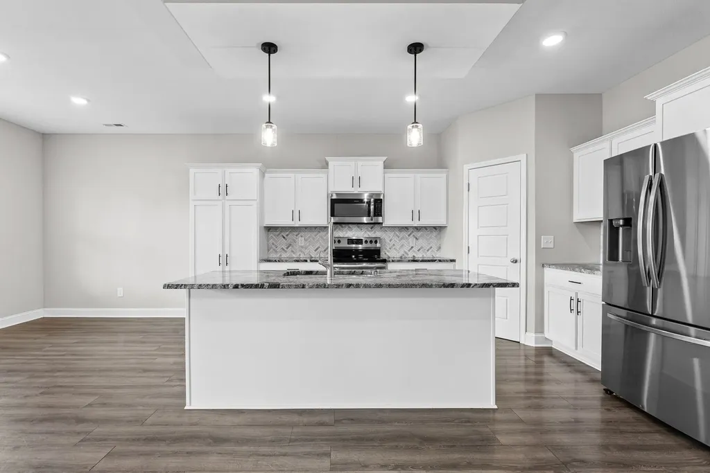 2684 Remington Trace Clarksville TN 37043