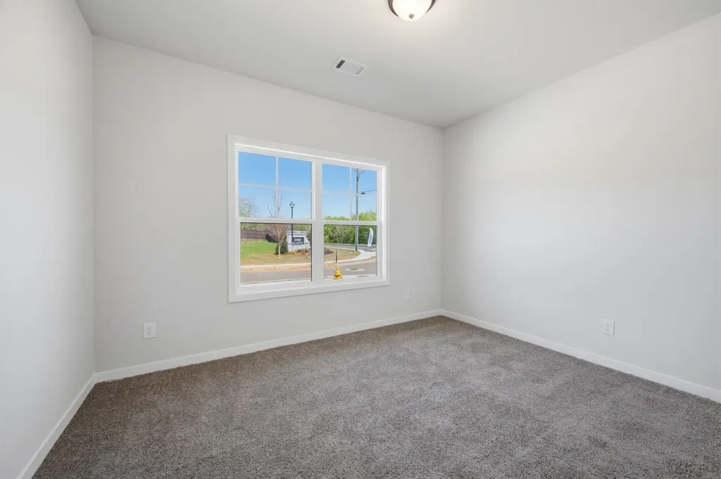 1688 Charlie Place White House TN 37188