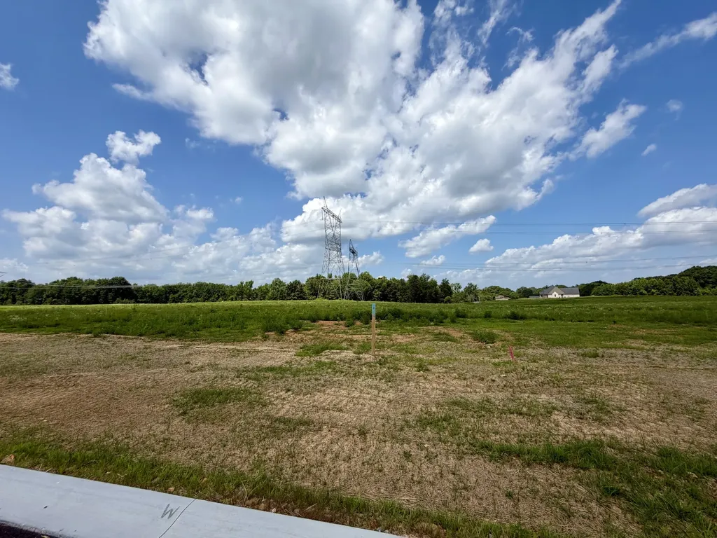 8 Fawn Meadows Clarksville TN 37043