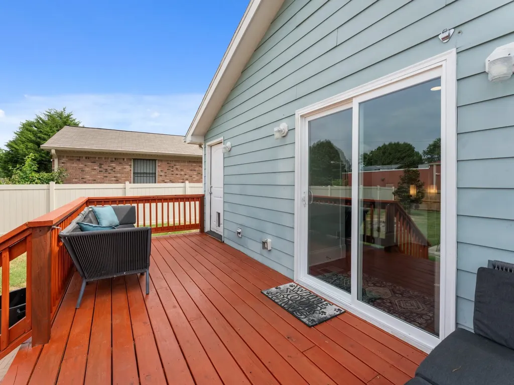 1503 21st Ave, N Nashville TN 37208