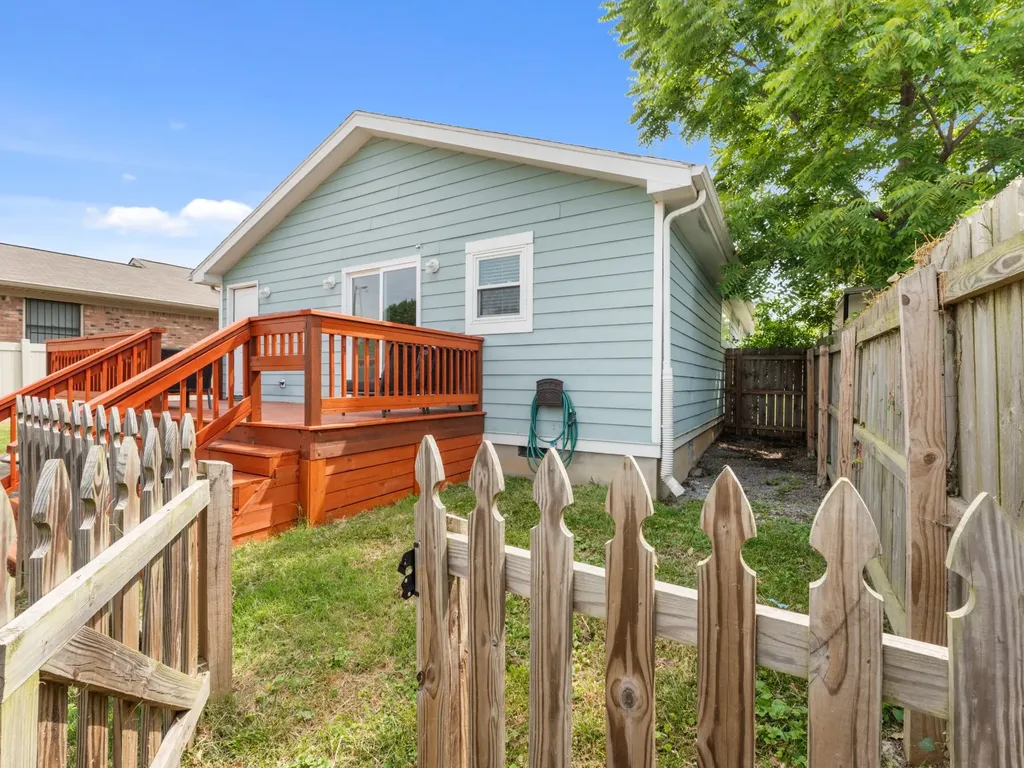1503 21st Ave, N Nashville TN 37208