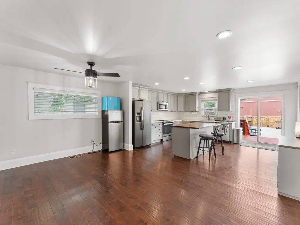 1503 21st Ave, N Nashville TN 37208