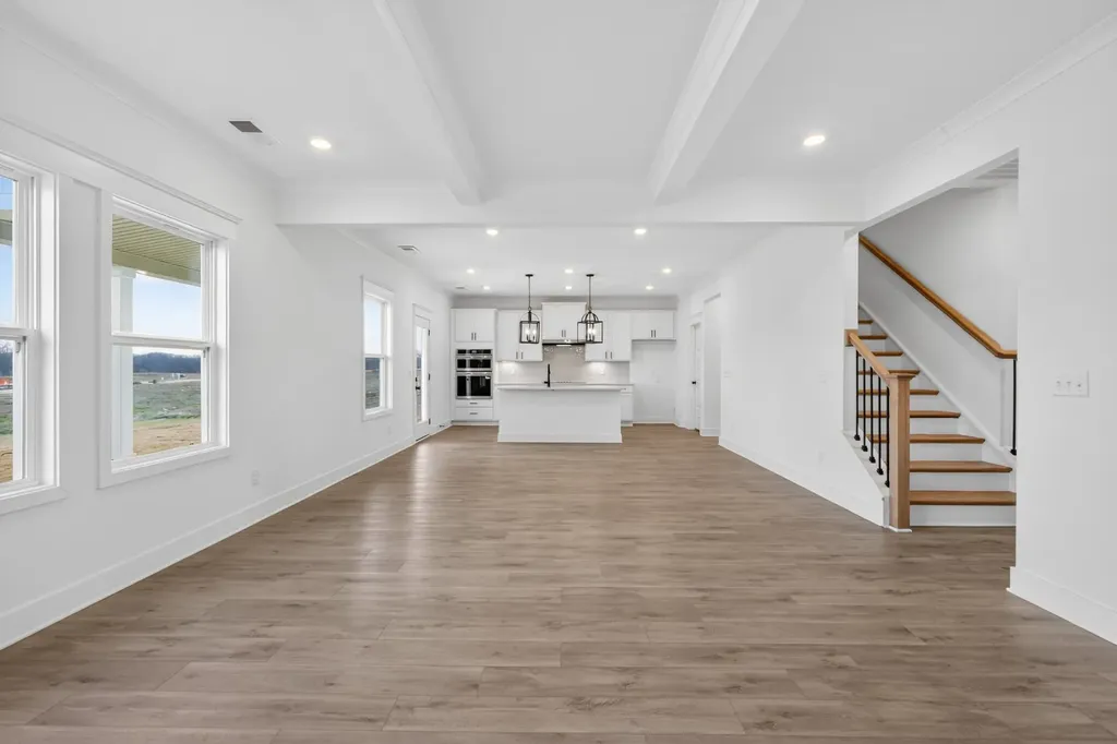 148 Yuma Lane White House TN 37188