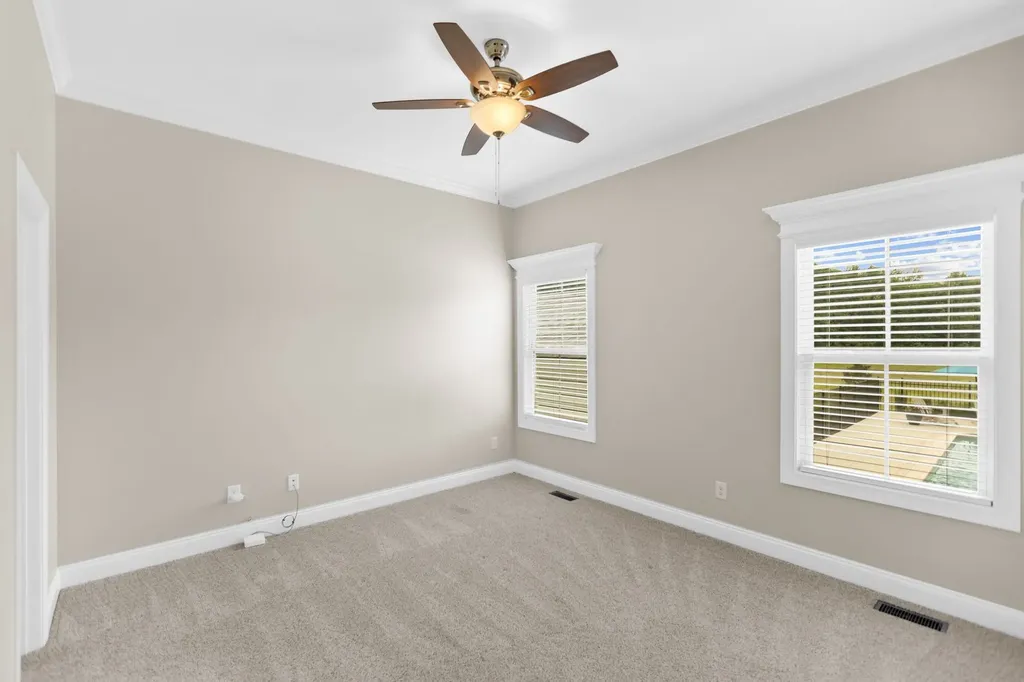 69 Meadows Road Hillsboro TN 37342