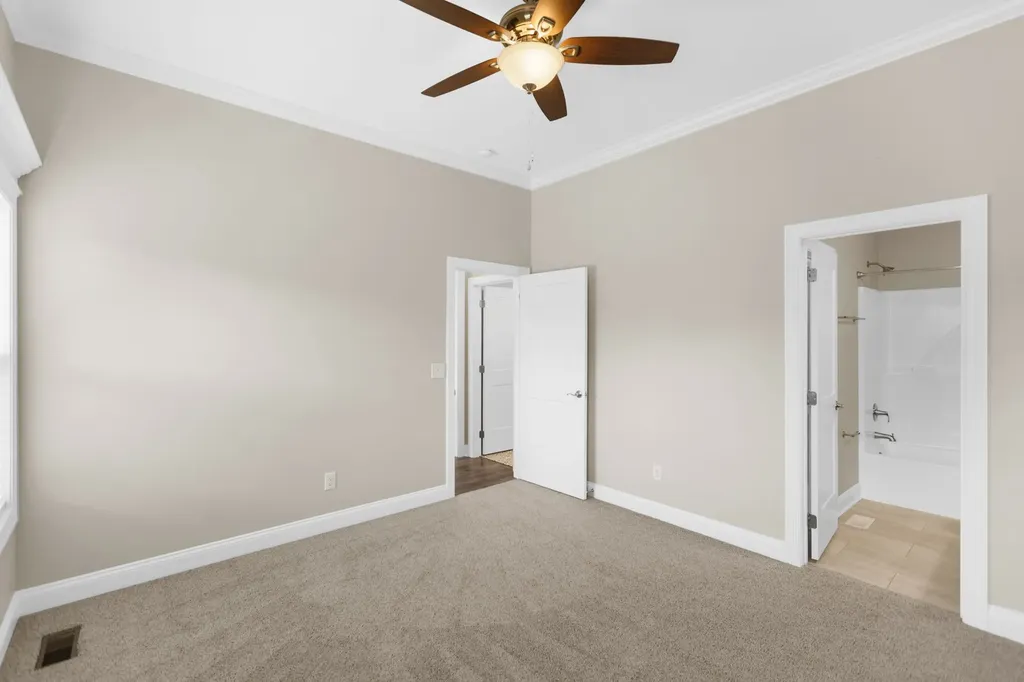 69 Meadows Road Hillsboro TN 37342