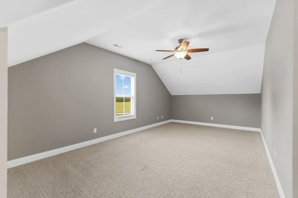 69 Meadows Road Hillsboro TN 37342