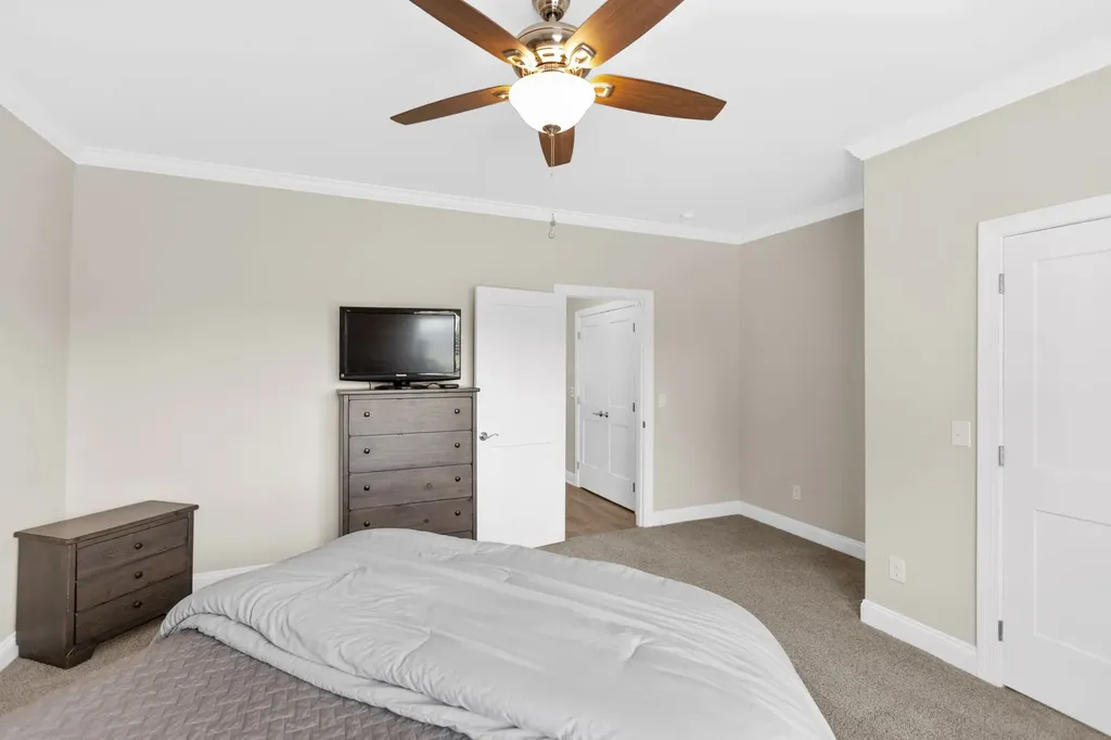 69 Meadows Road Hillsboro TN 37342