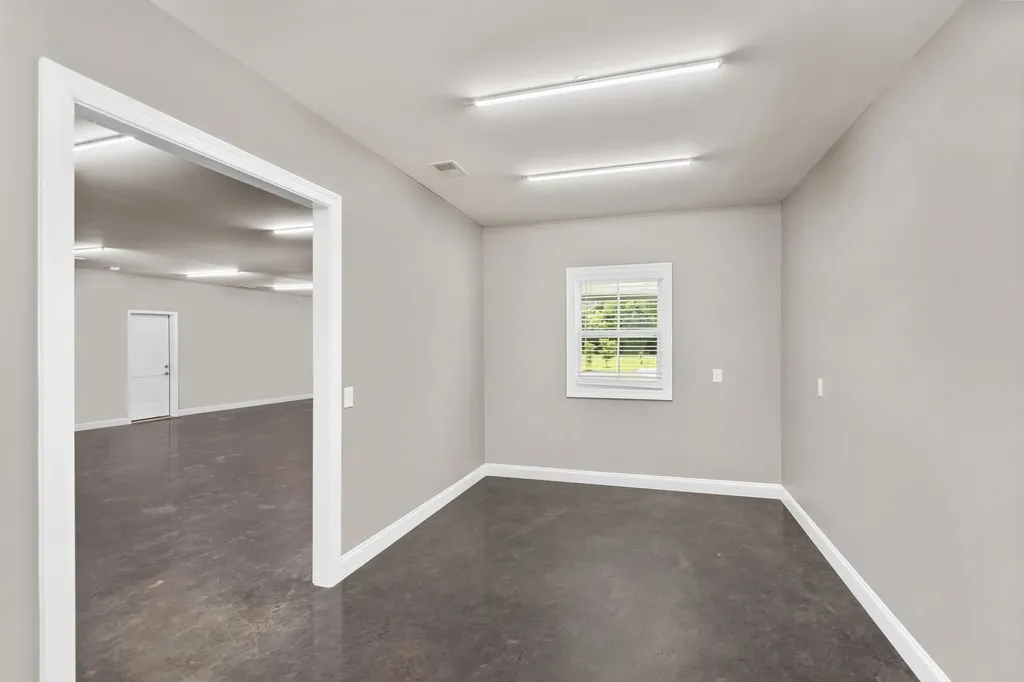 69 Meadows Road Hillsboro TN 37342