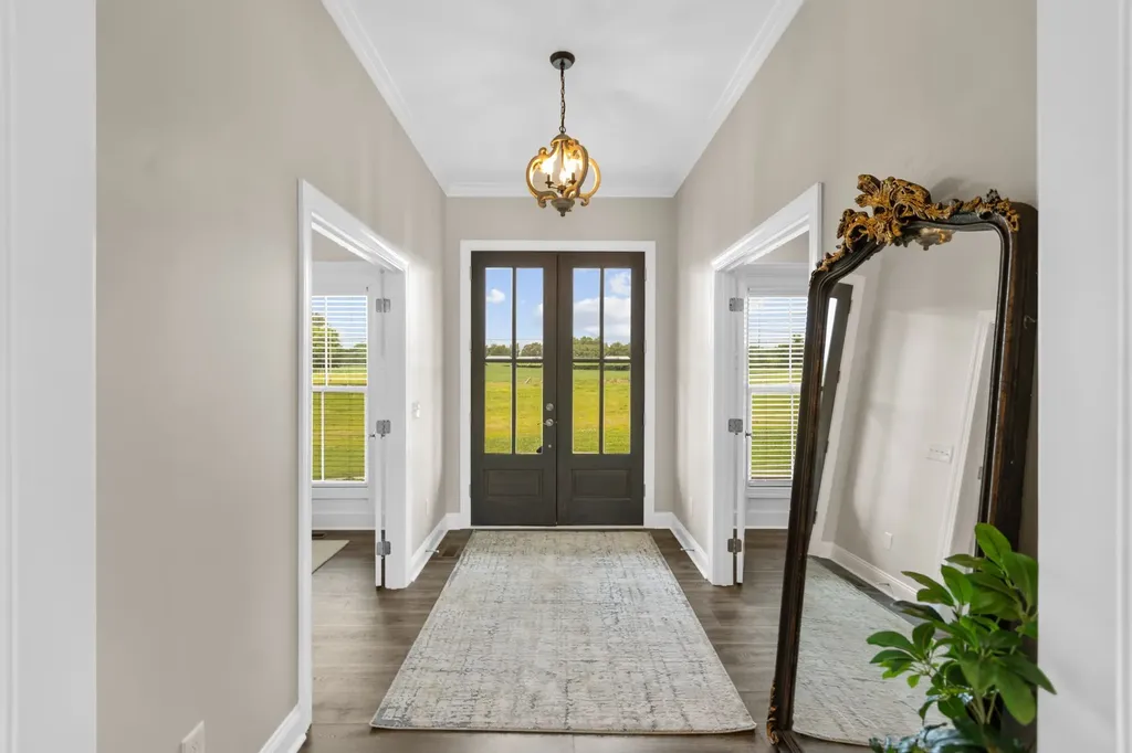 69 Meadows Road Hillsboro TN 37342