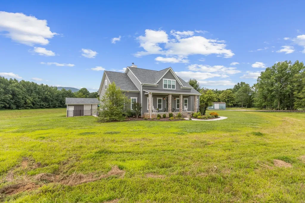 69 Meadows Road Hillsboro TN 37342