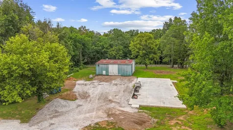 69 Meadows Road Hillsboro TN 37342