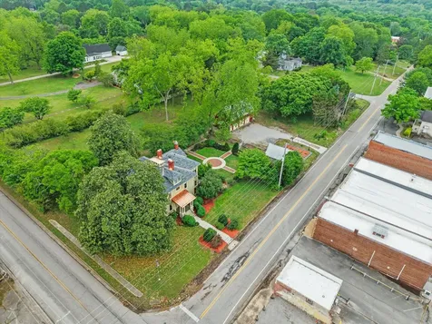 5499 Winchester Road New Market AL 35761