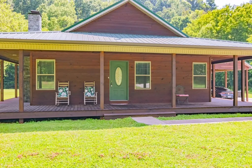 378 Bobo Hollow Road Tullahoma TN 37388