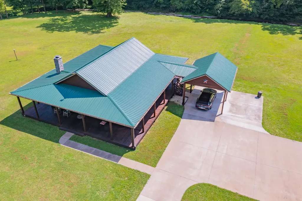 378 Bobo Hollow Road Tullahoma TN 37388