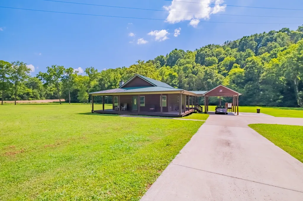 378 Bobo Hollow Road Tullahoma TN 37388