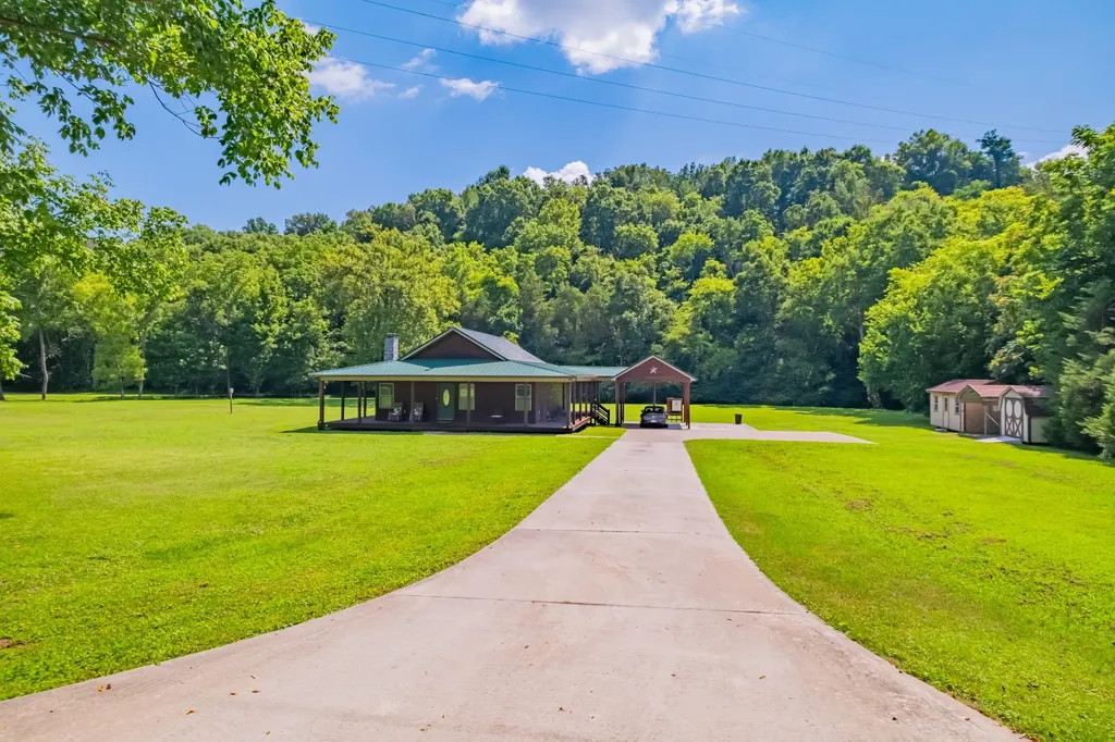 378 Bobo Hollow Road Tullahoma TN 37388